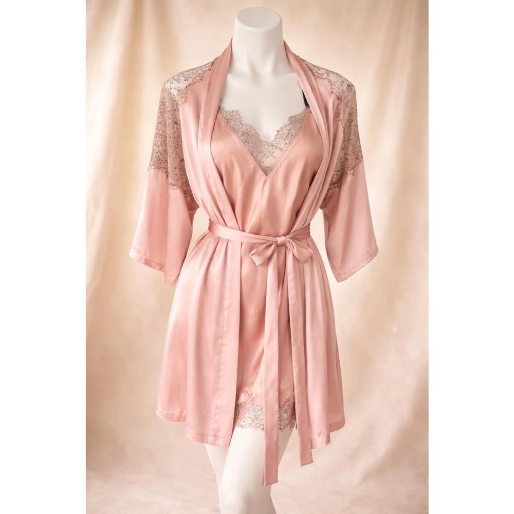 Victoria’s Secret Blush Pink Satin & Black Lace Robe + Chemise Set | S/M | Y2K